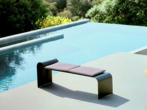 Eclipse bench